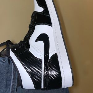 Meet your Posher, Reyes